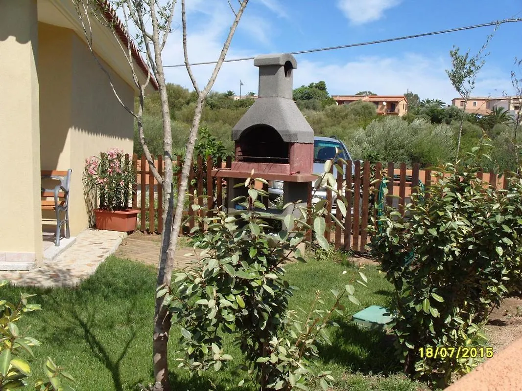 Casadelfaro Con Giardino A Pittulongu 600Metri Dalla Spiaggia 奧爾比亞 0*,  意大利