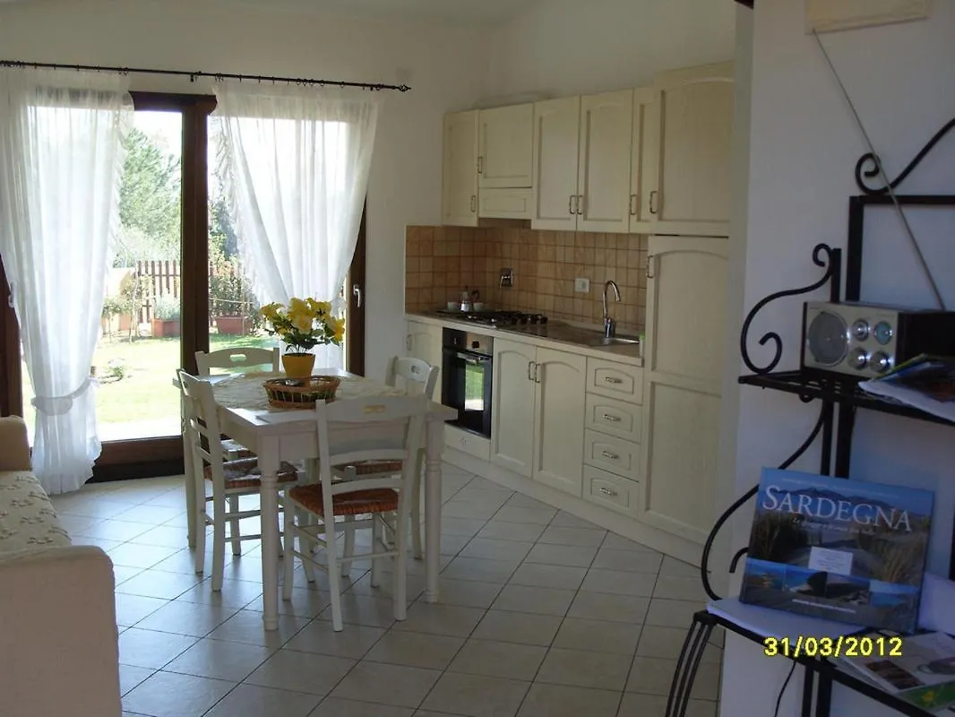 Casadelfaro Con Giardino A Pittulongu 600Metri Dalla Spiaggia 奧爾比亞 度假居